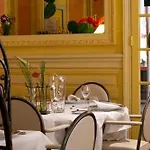 Logis Le Midland Hotel 3*
