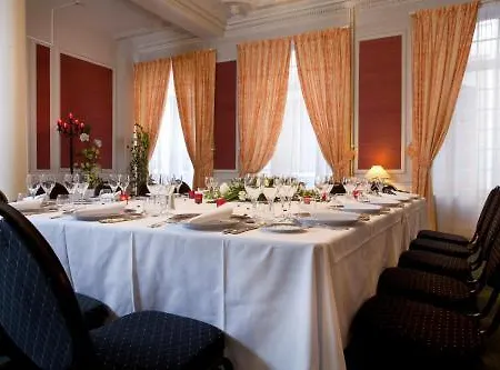 Midland - Restaurant Le Derby's 3*