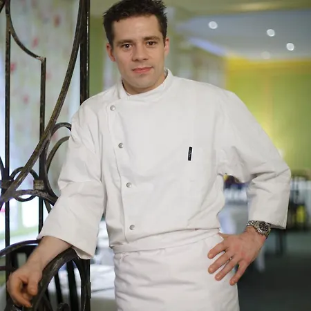 Midland - Restaurant Le Derby's Vichy
