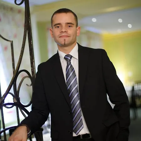 Logis Le Midland Hotel Vichy