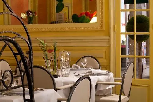 Logis Le Midland Hotel 3*