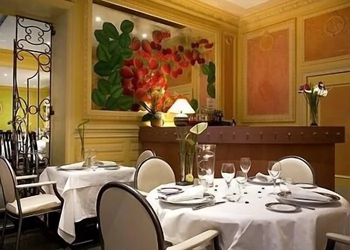 Logis Le Midland Vichy