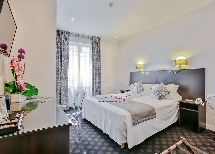 Logis Le Midland Hotel Vichy